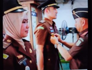 Pelantikan dan pisah sambut  Kepala seksi Intelijen, dan kepala seksi pemulihan aset dan pengelolaan barang bukti.