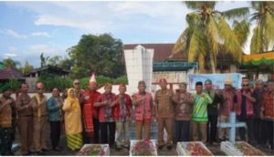 Penjabat Bupati Sanggau Laksanakan Ziarah ke Makam Pangsuma dalam Peringatan Hari Jadi Kota Sanggau ke-408