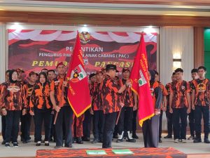 Ketua MPC Ir. Jhon Hendry Melantik Pengurus Pimpinan Anak Cabang (PAC) Pemuda Pancasila, Kabupaten Sanggau